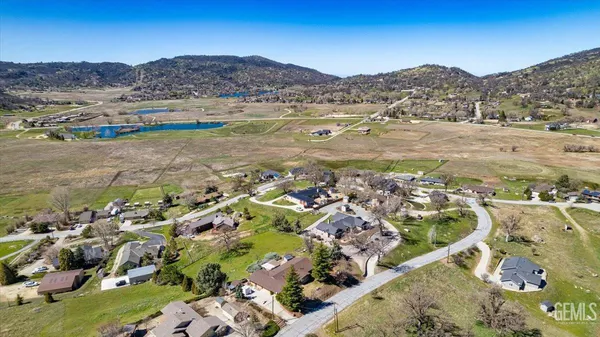 $565,000 | Undisclosed Address, Tehachapi, CA 93561