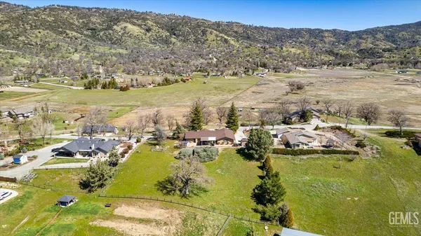 $565,000 | Undisclosed Address, Tehachapi, CA 93561