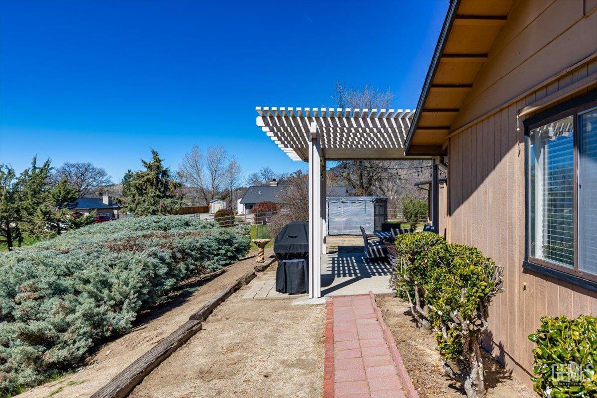 Undisclosed Address Tehachapi, CA 93561 - Photo 49 of 75