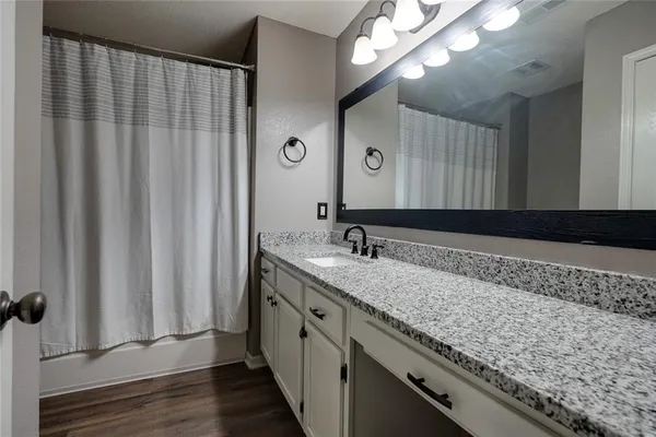 $230,000 | 5833 Northwest Plantation Lane, Unit 199B, Lee's Summit, MO 64064