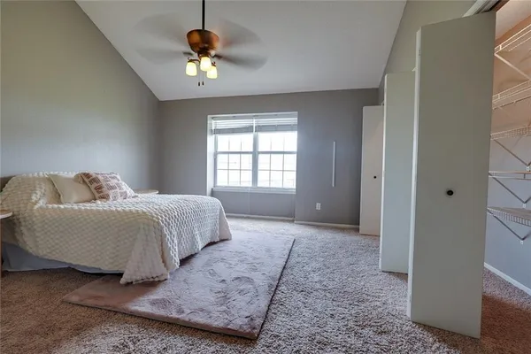 $230,000 | 5833 Northwest Plantation Lane, Unit 199B, Lee's Summit, MO 64064