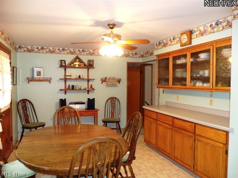 7330 Hillside Road Independence, OH 44131 - Photo 9 of 21 Dinette with additional cabinetry and serving counter.