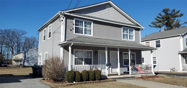 $2,250 | 19 Stuart Avenue, Wappingers Falls, NY 12590
