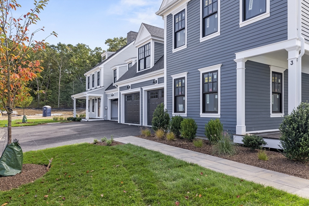 46 Sandwich Road, Unit 15 Plymouth, MA 02360 - Photo 6 of 42 Gallery Image 6