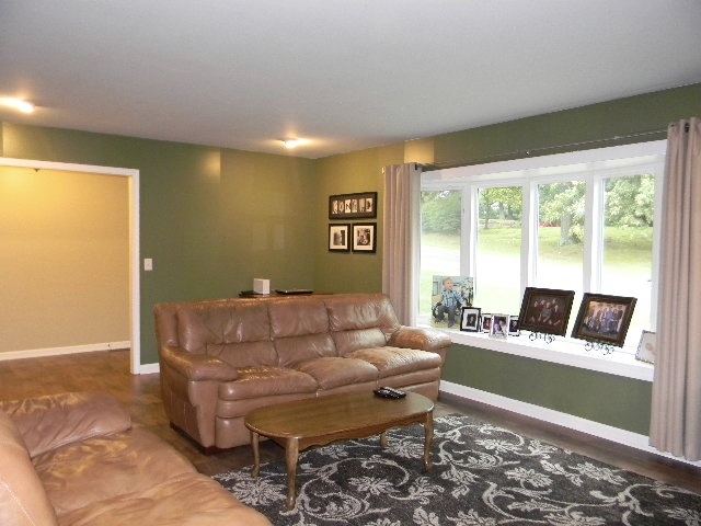 4200 Frame Road Newburgh, IN 47630 - Photo 2 of 27