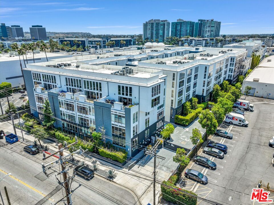 4215 Glencoe Avenue, Unit 207 Marina del Rey, CA 90292 - Photo 15 of 16