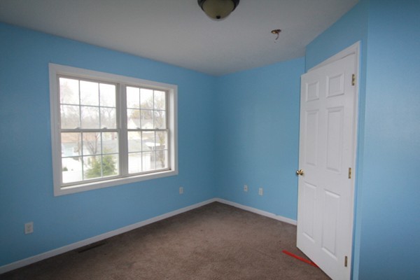 324 Naismith Street Springfield, MA 01104 - Photo 13 of 29 Gallery Image 13