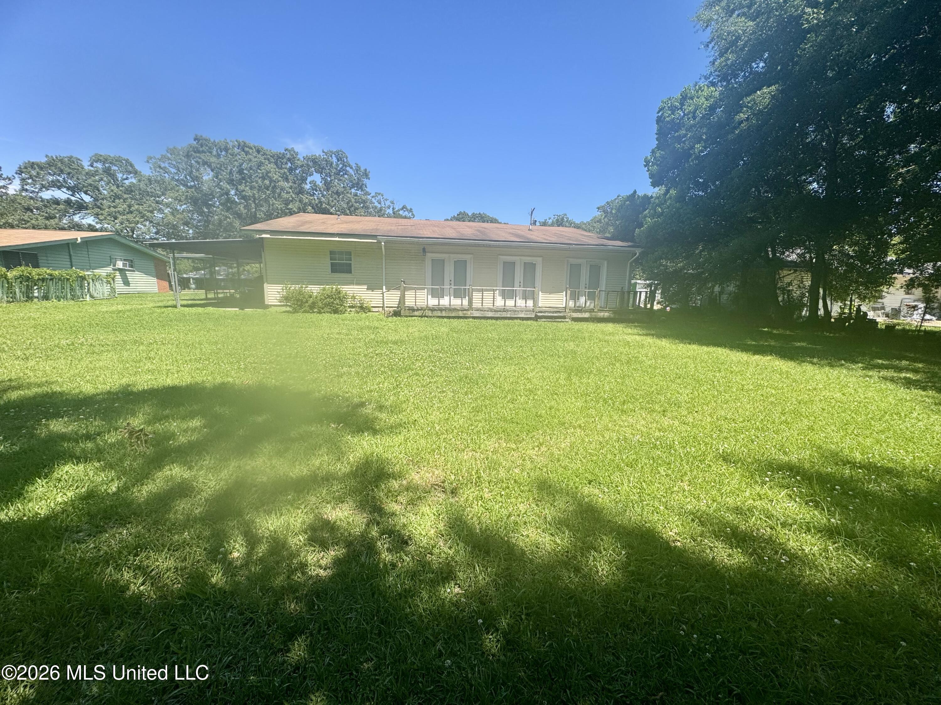 208 11th Street McComb, MS 39648 - Photo 2 of 13 IMG_2531