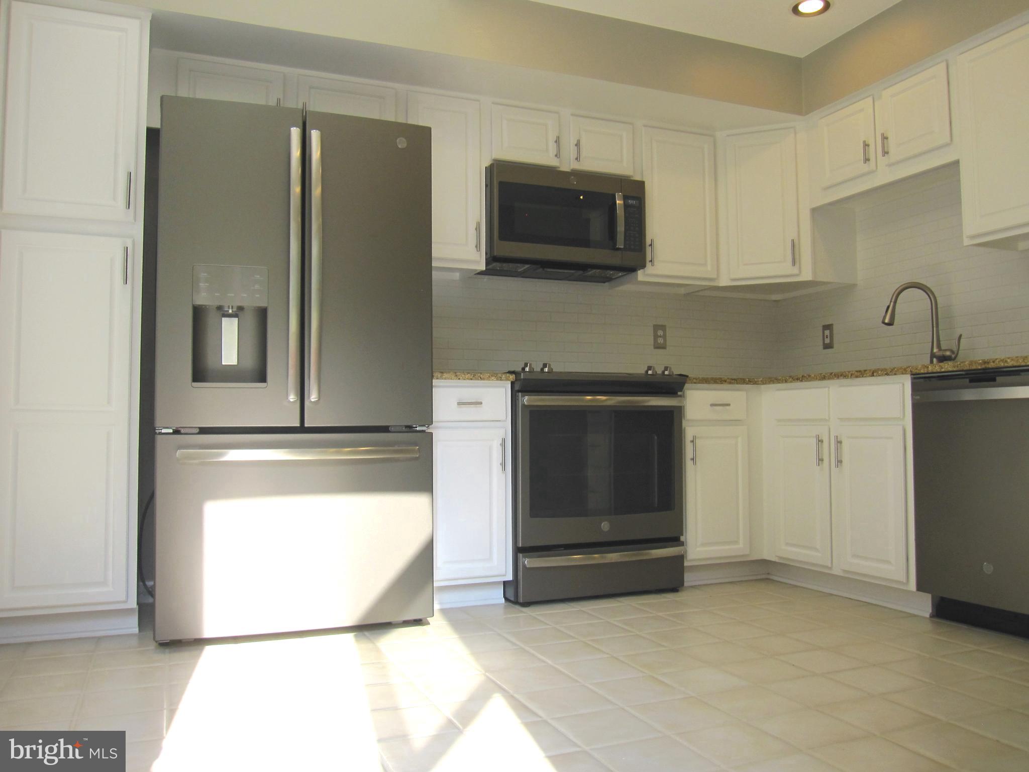 111 Spring Pl Way Annapolis, MD 21401 - Photo 7 of 64 Upgraded appliances