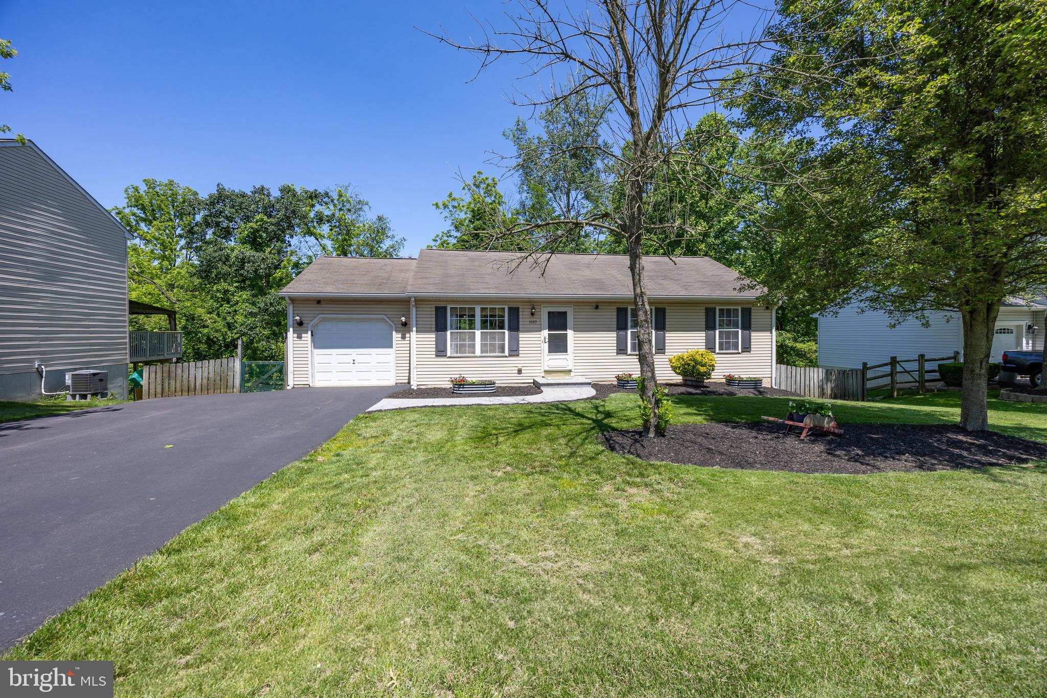 1649 Valley Road Coatesville, PA 19320 - Photo 2 of 34 Gallery Image 2