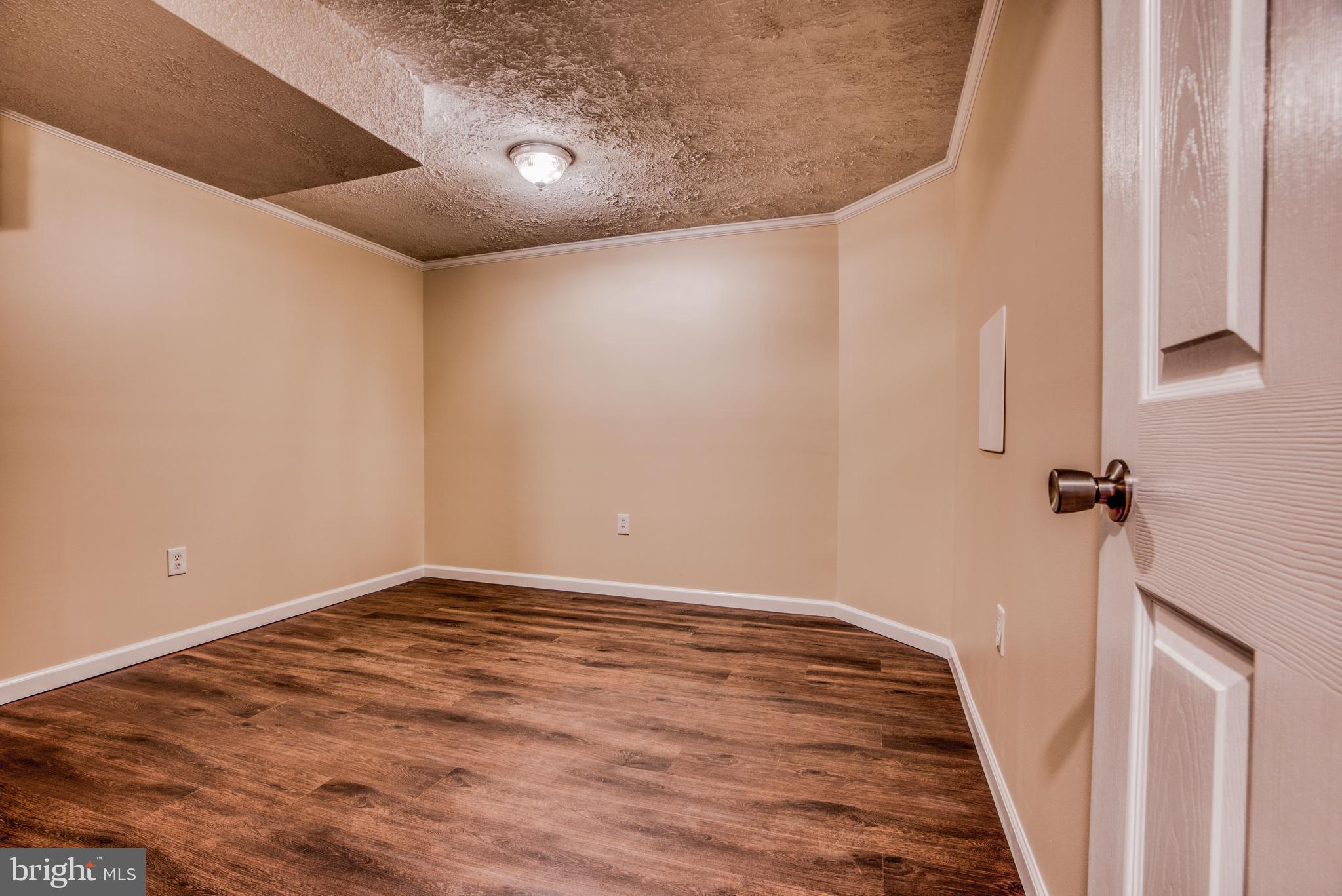 8506 Woodfall Road Baltimore, MD 21236 - Photo 44 of 56 Gallery Image 44