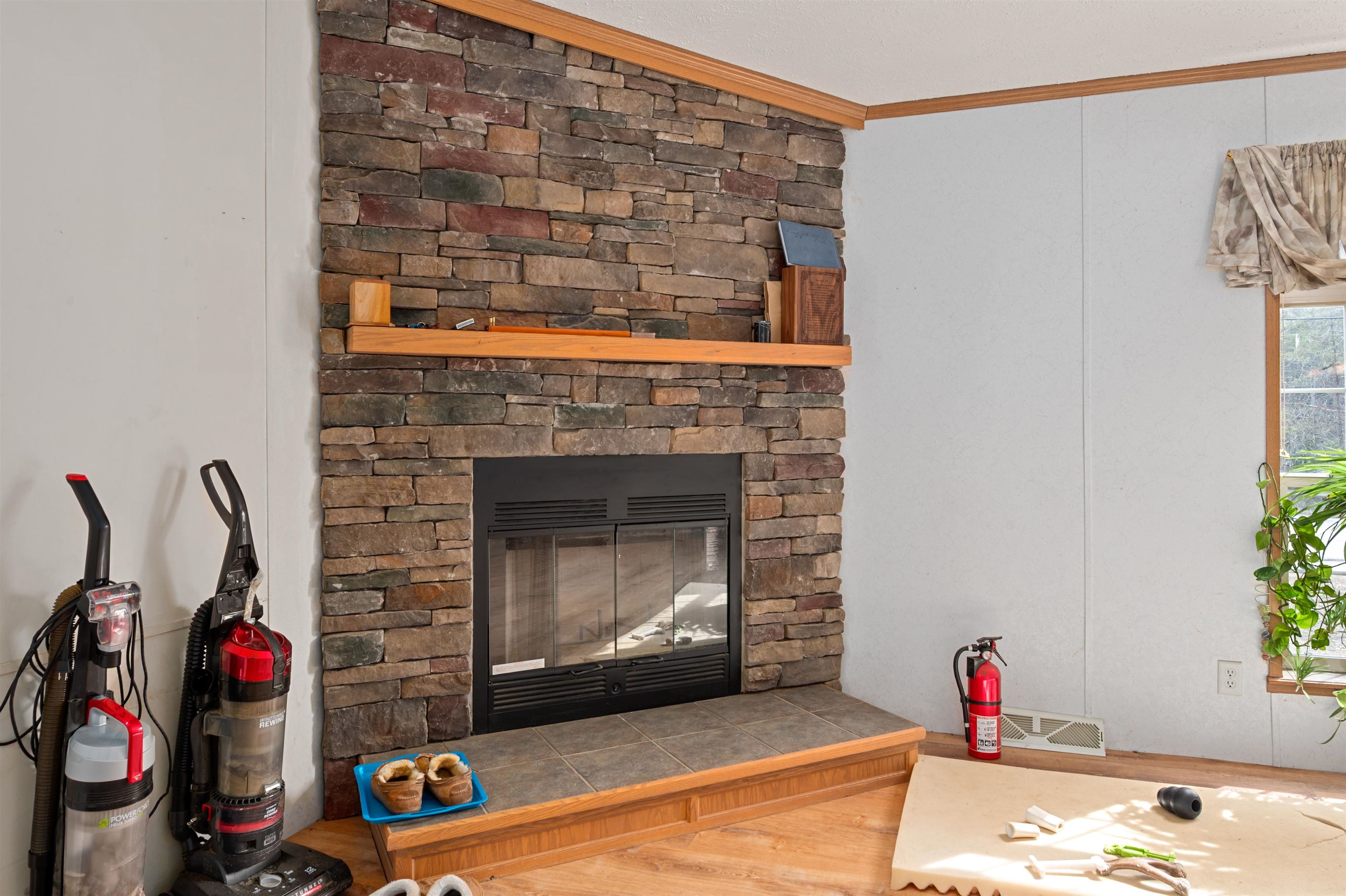 709 South Main Street Franklin, NH 03235 - Photo 11 of 34