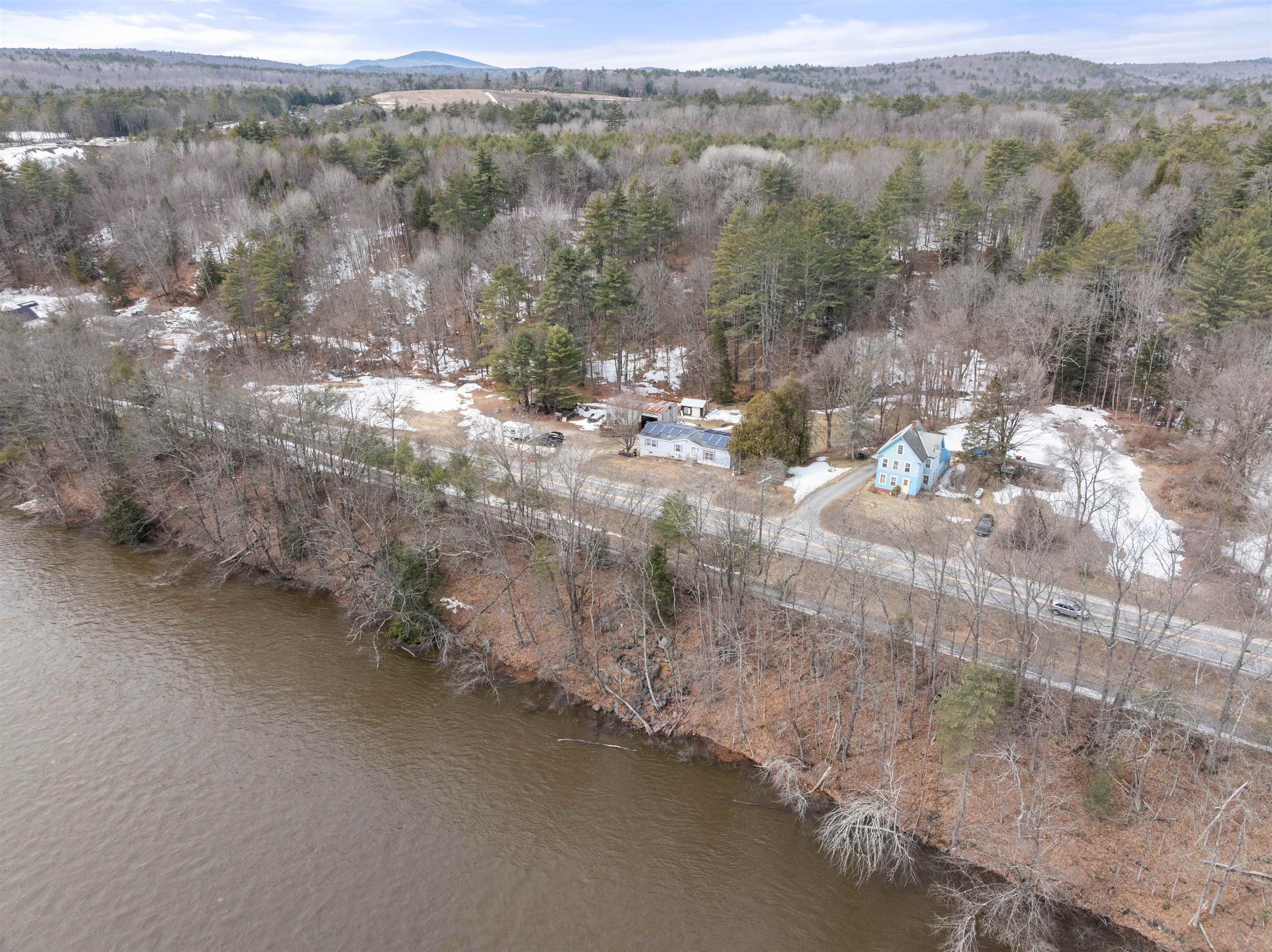 709 South Main Street Franklin, NH 03235 - Photo 33 of 34