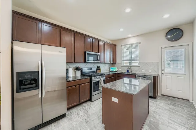 $283,900 | 126 Big Leaf Drive, Buda, TX 78610