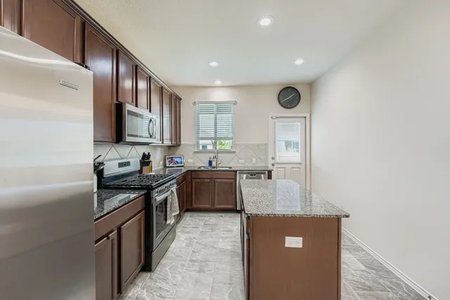 $283,900 | 126 Big Leaf Drive, Buda, TX 78610