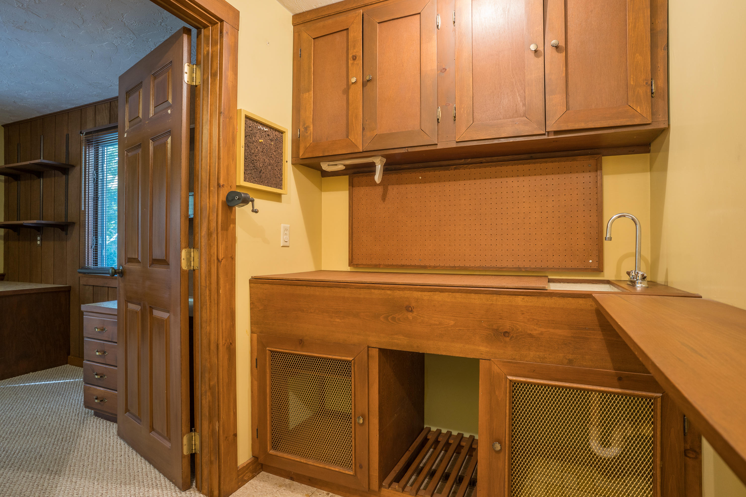 1301 Old Post Road Marstons Mills, MA 02648 - Photo 15 of 15 Walk-in Closet