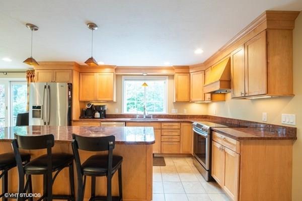 201 Ruggles Street Westborough, MA 01581 - Photo 12 of 35 Gallery Image 12
