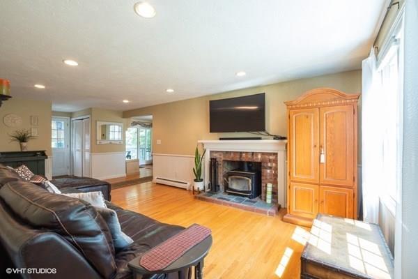 201 Ruggles Street Westborough, MA 01581 - Photo 18 of 35 Gallery Image 18