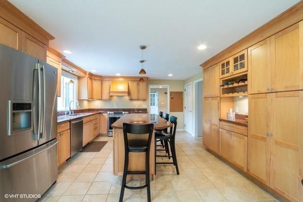 201 Ruggles Street Westborough, MA 01581 - Photo 9 of 35 Gallery Image 9