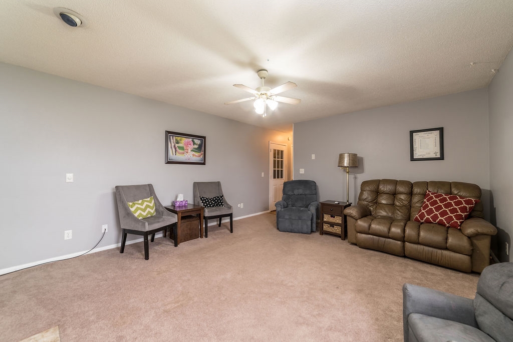 9610 North Shaffer Road Muncie, IN 47303 - Photo 8 of 17 Gallery Image 8