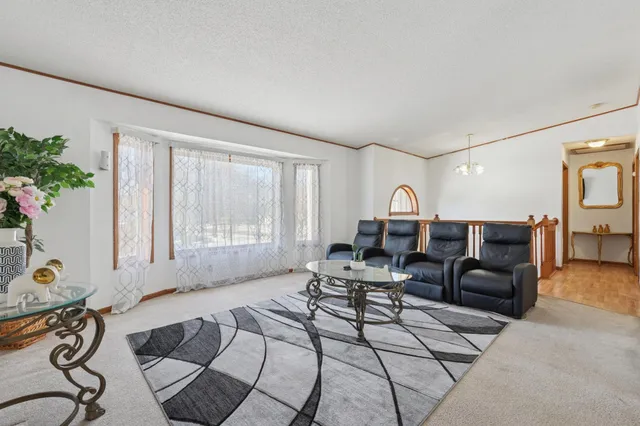 $315,000 | 401 2nd Street Northeast, Dodge Center, MN 55927