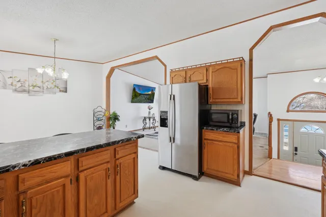 $320,000 | 401 2nd Street Northeast, Dodge Center, MN 55927