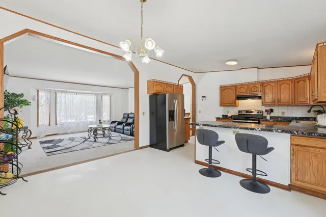 $315,000 | 401 2nd Street Northeast, Dodge Center, MN 55927