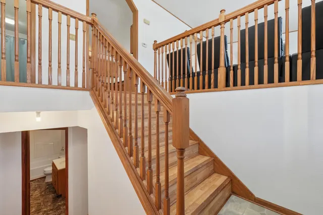 $320,000 | 401 2nd Street Northeast, Dodge Center, MN 55927