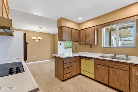 $199,000 | 10413 West Roundelay Circle, Sun City, AZ 85351