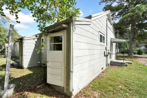 $325,000 | 207 Laws Avenue, Chattanooga, TN 37411