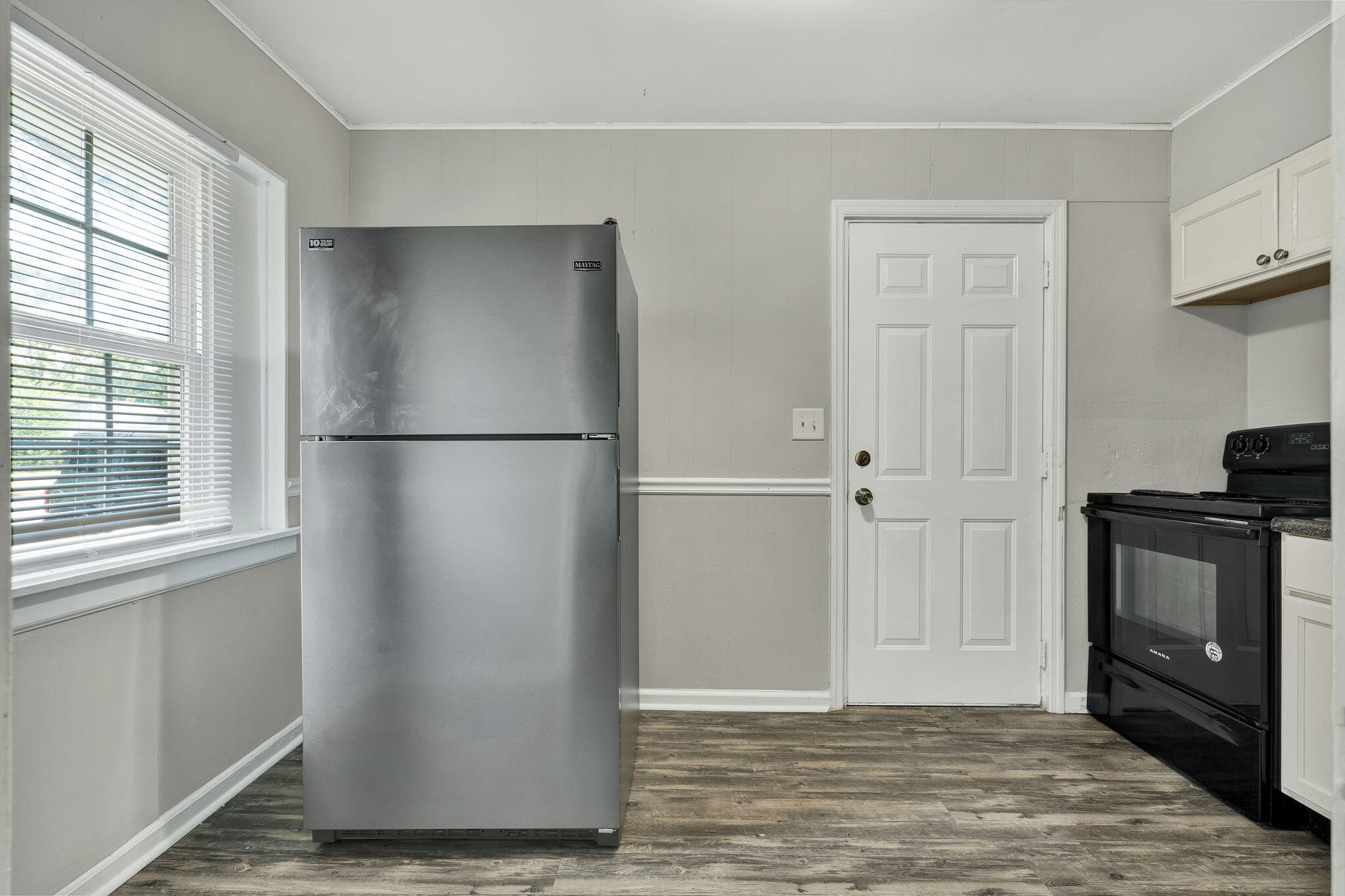 207 Laws Avenue Chattanooga, TN 37411 - Photo 7 of 13 7-web-or-mls-DSC04825