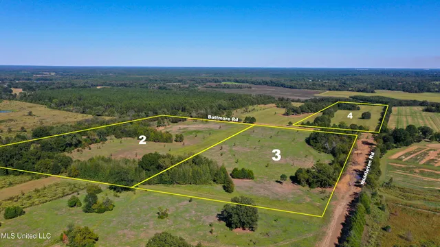 $399,999 | Battmore Road, Flora, MS 39071