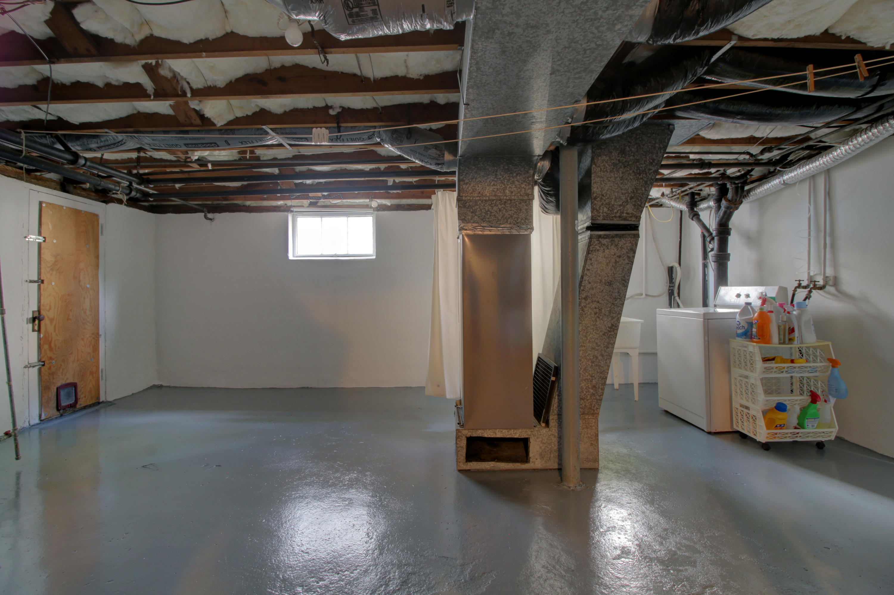 2815 Spring Road Southwest Roanoke, VA 24015 - Photo 26 of 30 IMG_0673_4_5_6_7_8_9