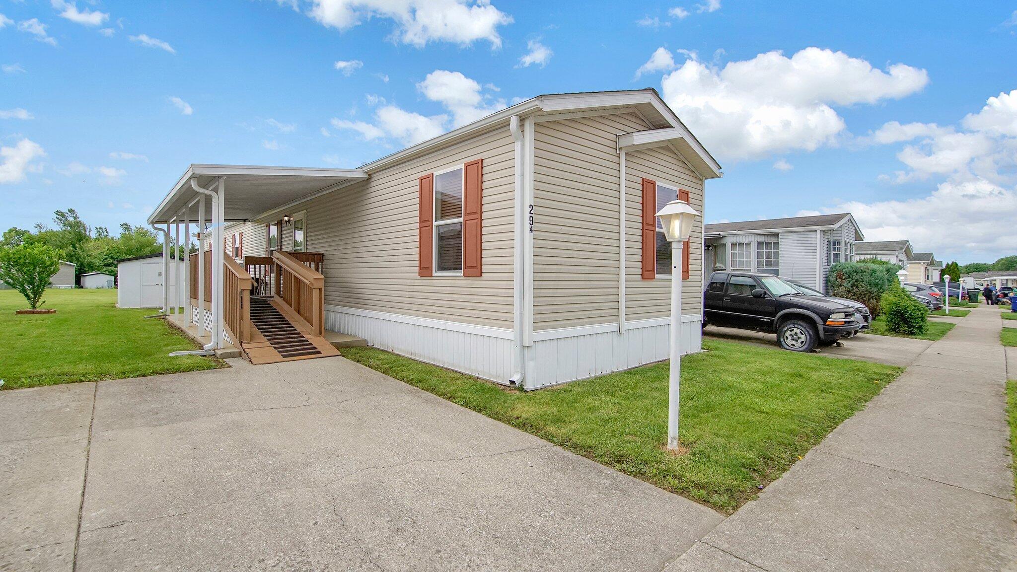 294 Chambersburg Road Columbus, OH 43207 - Photo 3 of 22 web__DSC2692