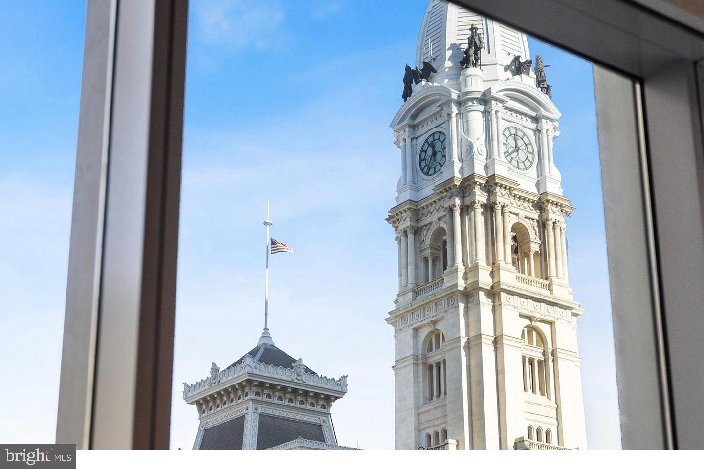 1414 South Penn Square, Unit 7F Philadelphia, PA 19102 - Photo 29 of 30 a view of a very nice looking yard