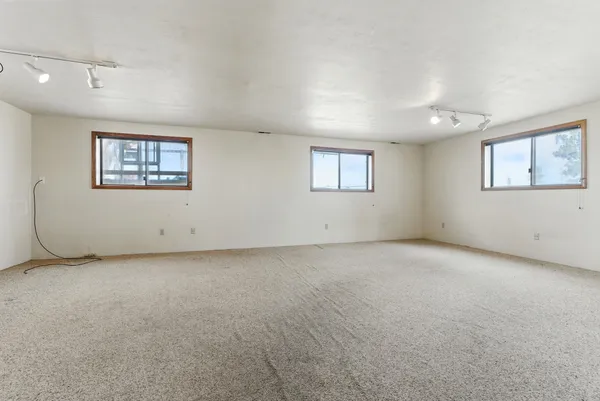 $680,000 | 14510 West Pine Bluff Road, Nine Mile Falls, WA 99026