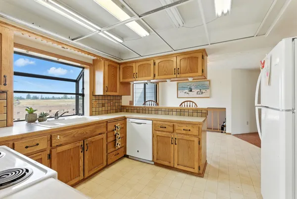 $680,000 | 14510 West Pine Bluff Road, Nine Mile Falls, WA 99026