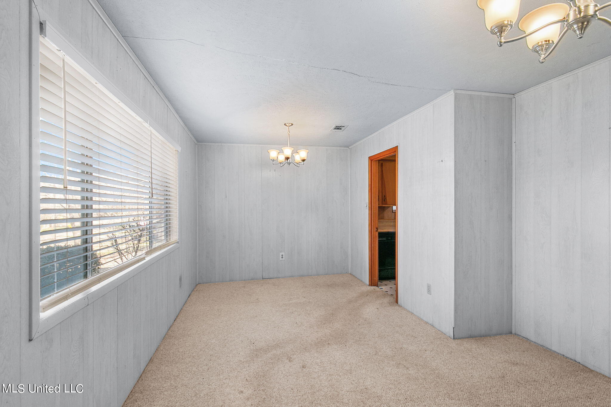 219 East Jackson Street Ridgeland, MS 39157 - Photo 5 of 29 9-web-or-mls-219 E Jackson-9