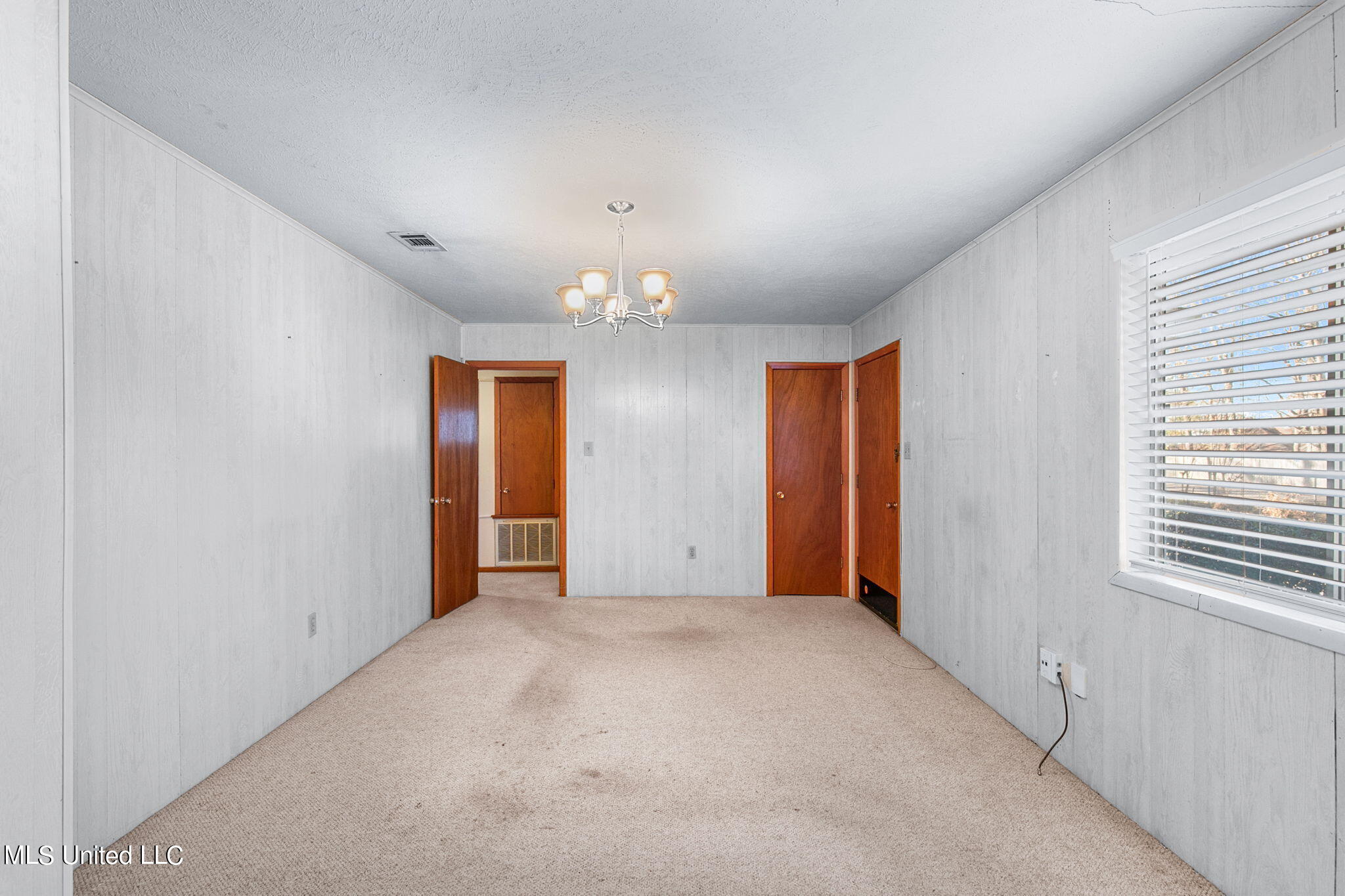 219 East Jackson Street Ridgeland, MS 39157 - Photo 6 of 29 10-web-or-mls-219 E Jackson-10