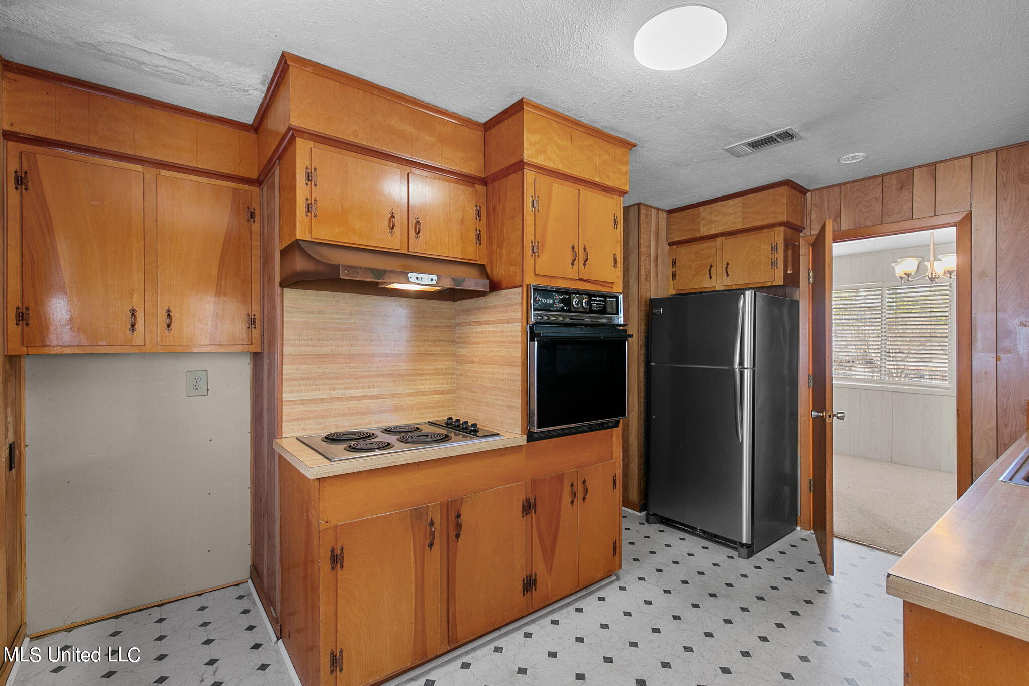219 East Jackson Street Ridgeland, MS 39157 - Photo 8 of 29 12-web-or-mls-219 E Jackson-12