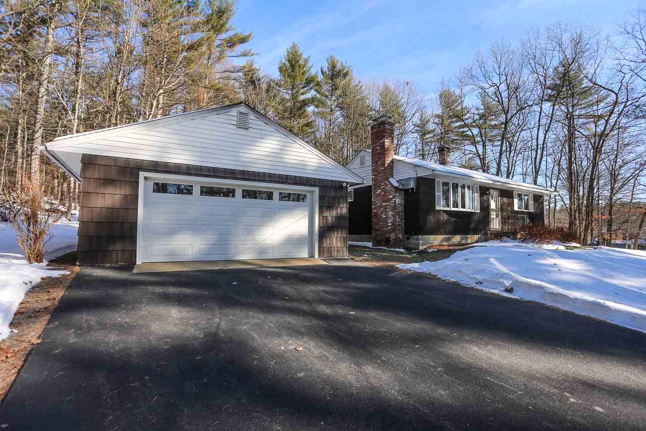 285 Hackett Hill Road Hooksett, NH 03106 - Photo 2 of 23