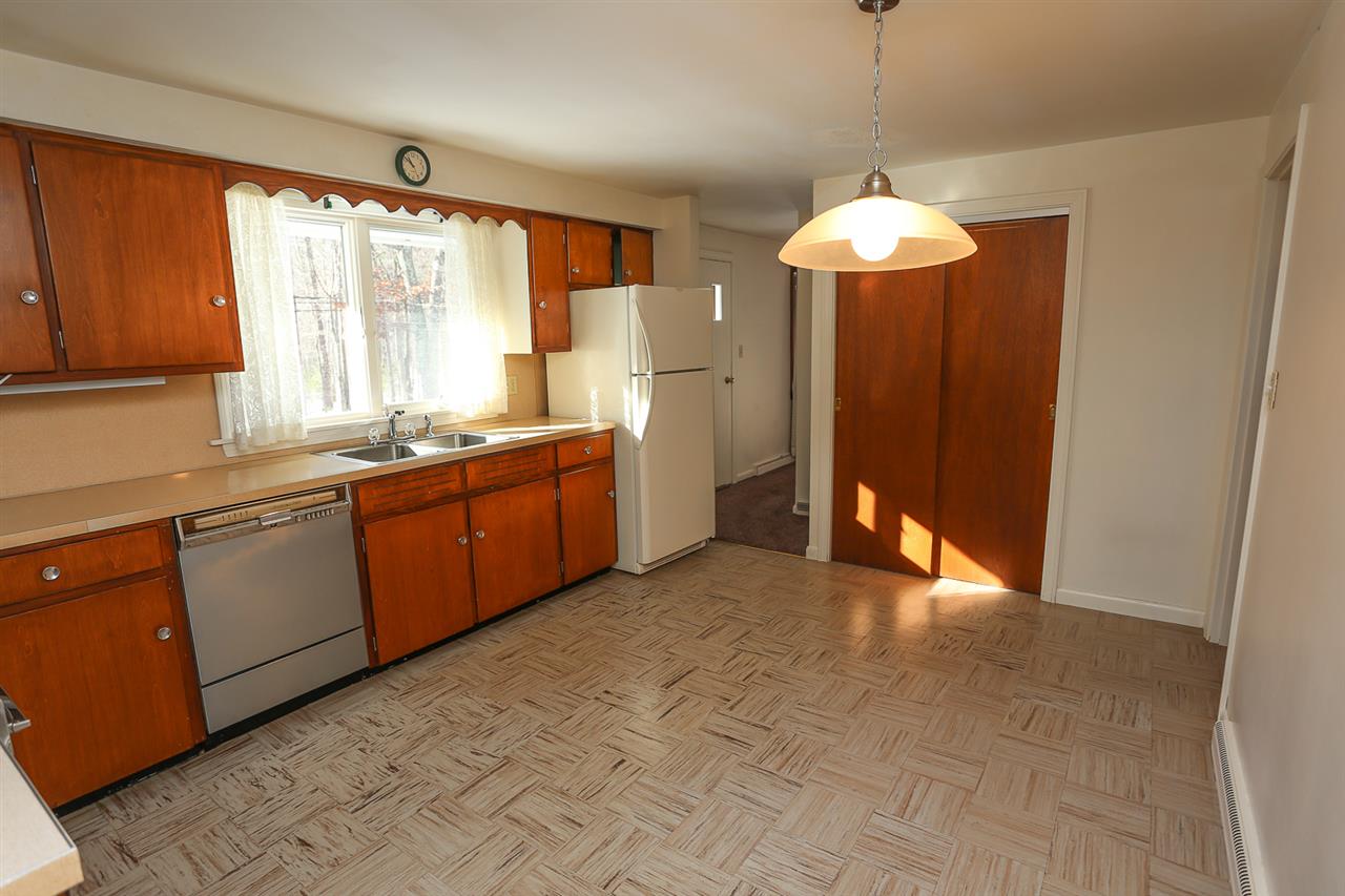 285 Hackett Hill Road Hooksett, NH 03106 - Photo 16 of 23