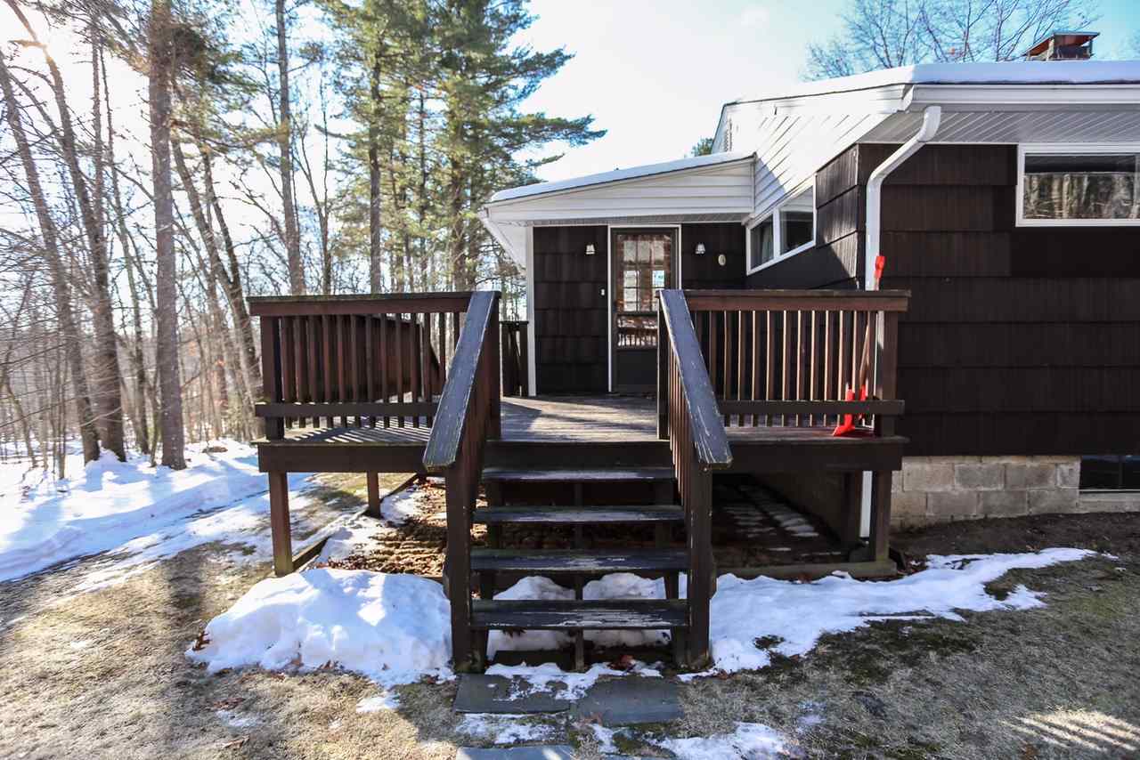 285 Hackett Hill Road Hooksett, NH 03106 - Photo 7 of 23