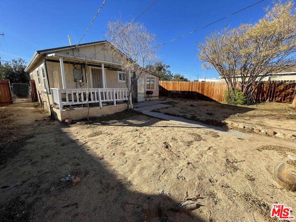 61750 Desert Air Road Joshua Tree, CA 92252 - Photo 5 of 20