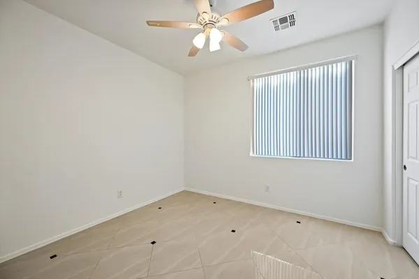 $2,550 | 1483 East Mia Lane, Gilbert, AZ 85298