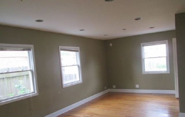 11023 Massasoit Avenue Chicago Ridge, IL 60415 - Photo 5 of 10