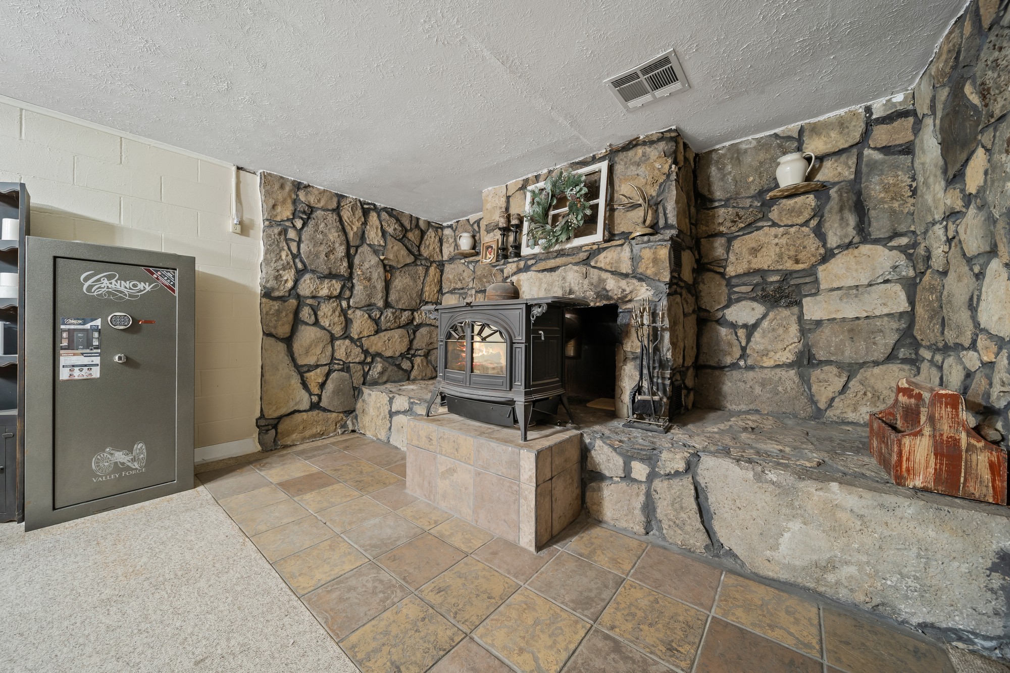 14139 Medley Hill Road Silver Point, TN 38582 - Photo 21 of 30 Gallery Image 21