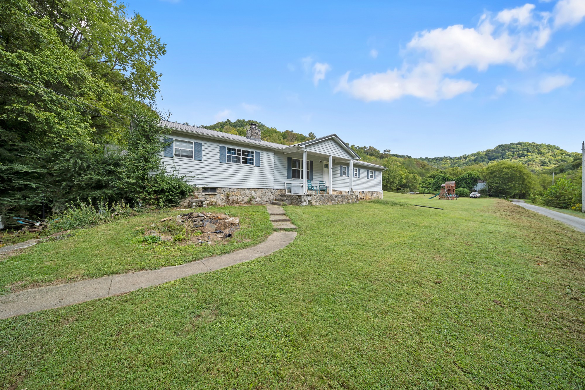 14139 Medley Hill Road Silver Point, TN 38582 - Photo 29 of 30 Gallery Image 29