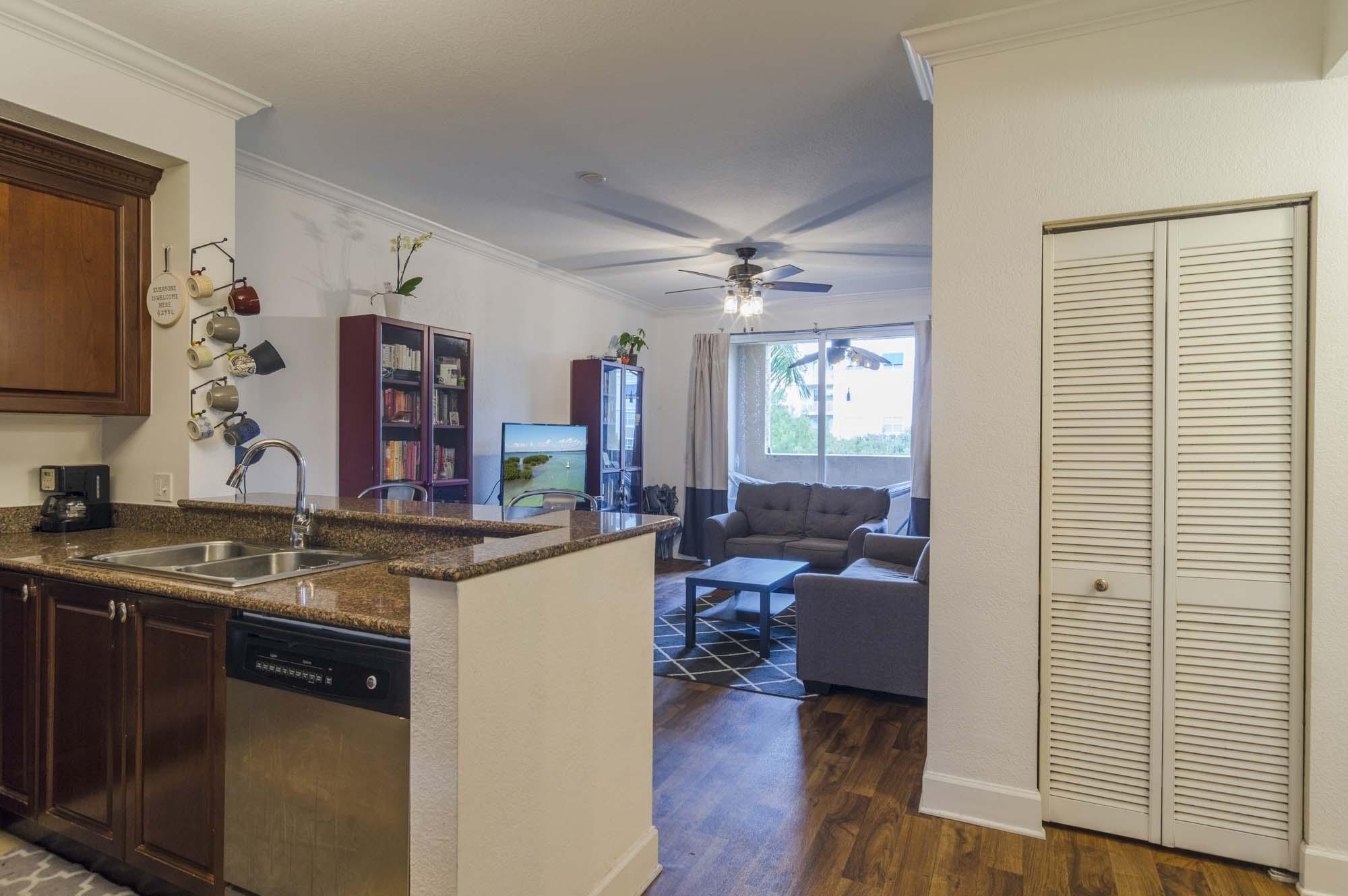 1690 Renaissance Commons Boulevard, Unit 1411 Boynton Beach, FL 33426 - Photo 6 of 23 _IMG5215