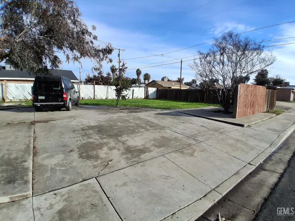 $249,000 | Undisclosed Address, Delano, CA 93215